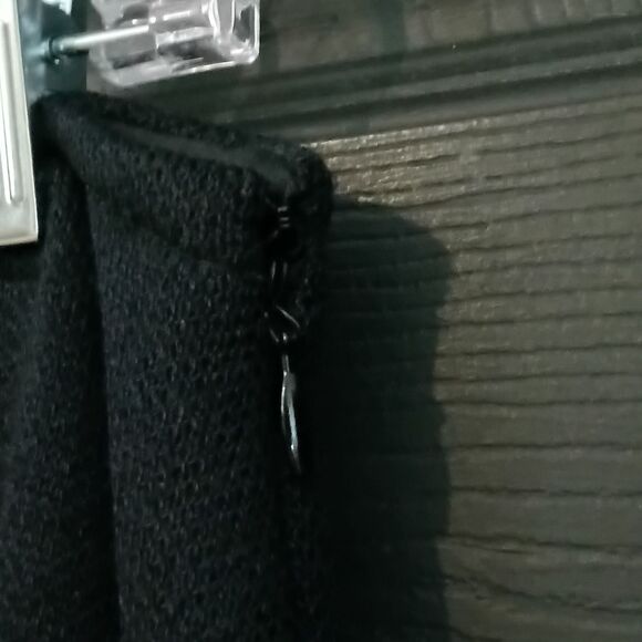 St. John Couture NWT Sz. 10 Wool Blend Knit Pleated Midi Skirt Quiet Luxury 795. - Picture 8 of 10